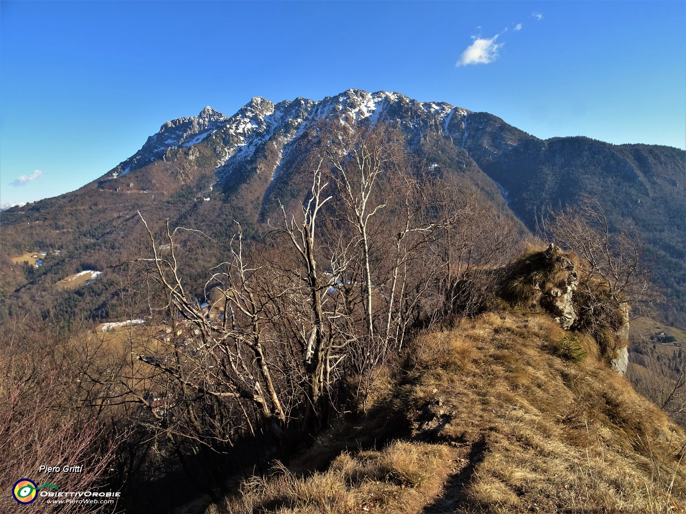 32 Cocuzzolo con vista in Alben.JPG